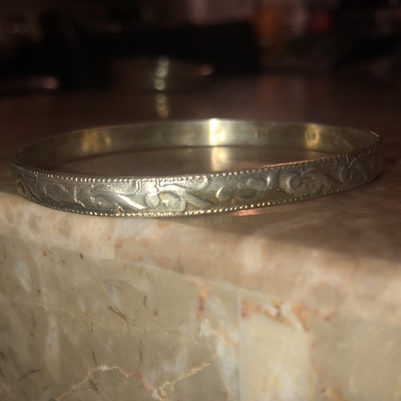 Vintage Taxco Mexico Sterling Silver Leaf Bangle Bracelet - Picture 2 of 6